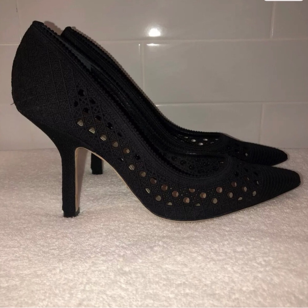 Christian Dior Capture black crochet mesh pumps 37.5=7.5 - Picture 2 of 7